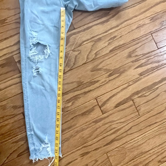 American Eagle Highest Rise Stretch Mom Jeans - size 00 short - Picture 5 of 6